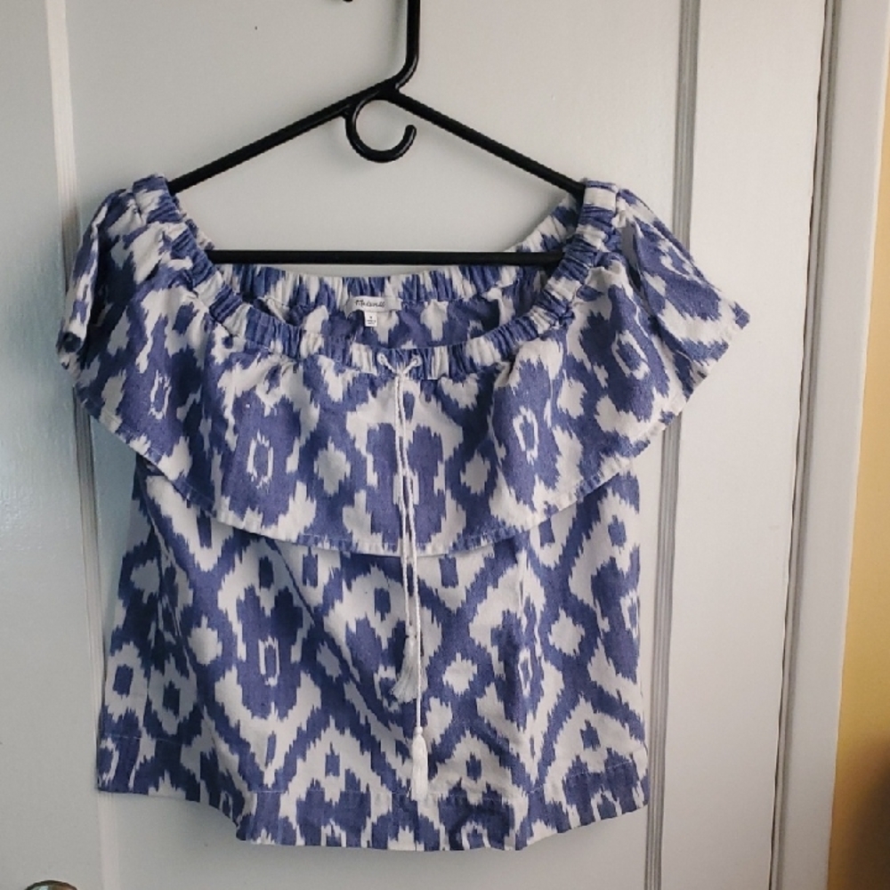 Madewell Blue and White Ruffled Crop Blouse